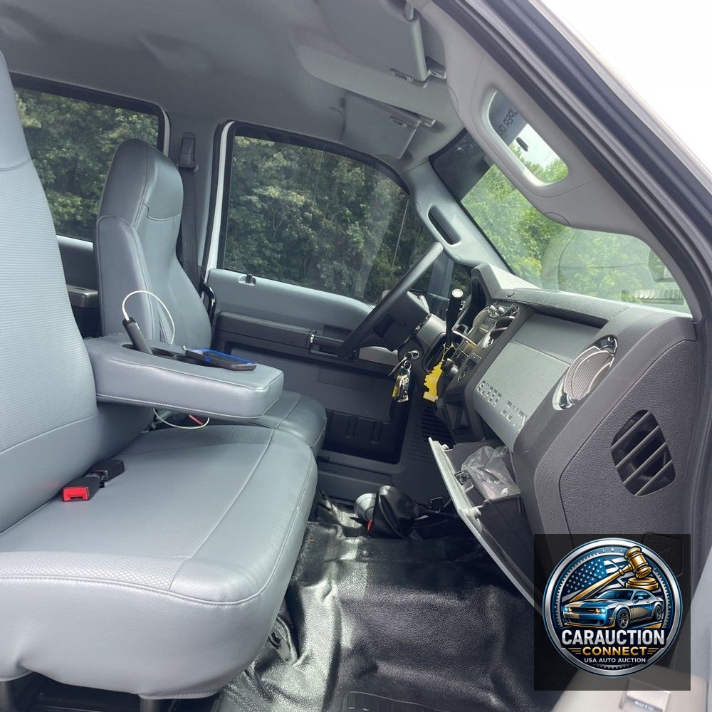 2023 Ford Commercial CA72-168 CREW CAB  TRUCK 4X2 6.7L