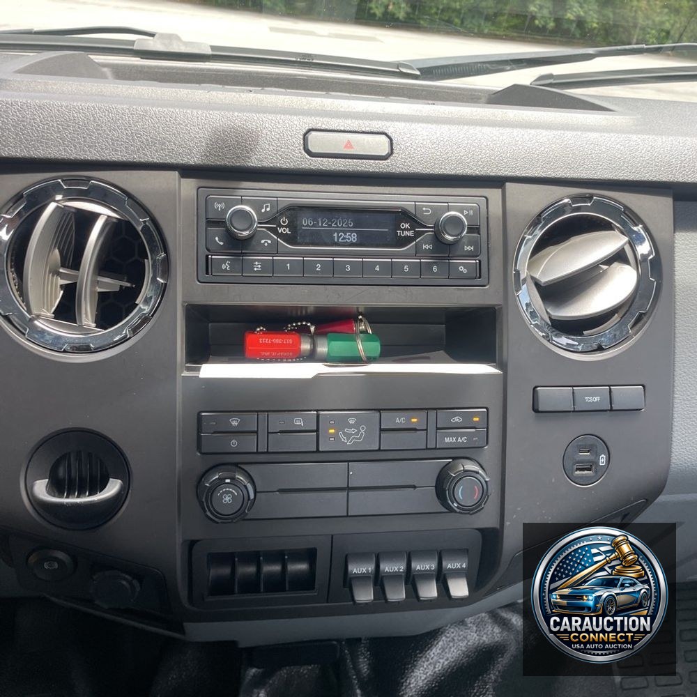 2023 Ford Commercial CA72-168 CREW CAB  TRUCK 4X2 6.7L