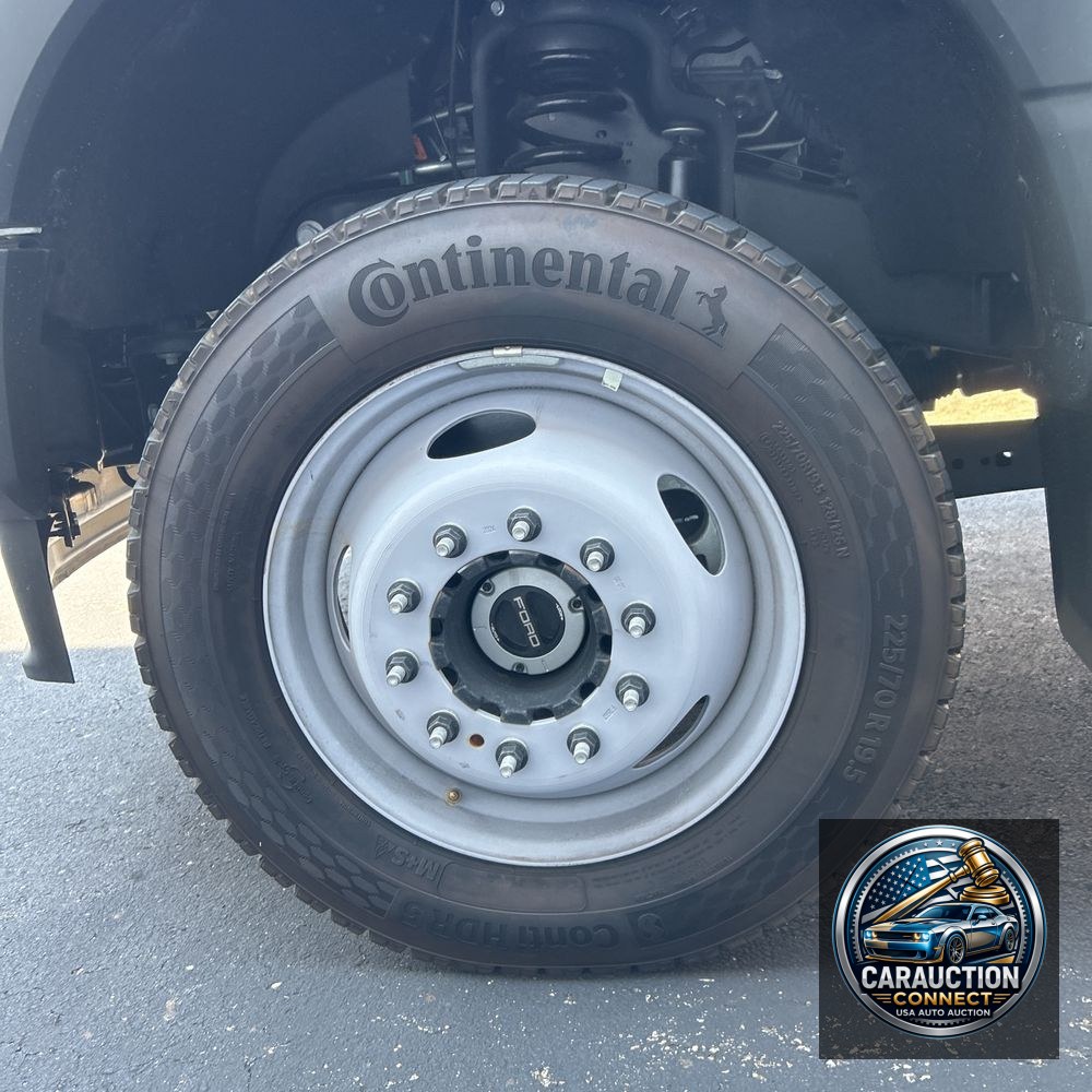 2024 Ford F450SD F450 XL