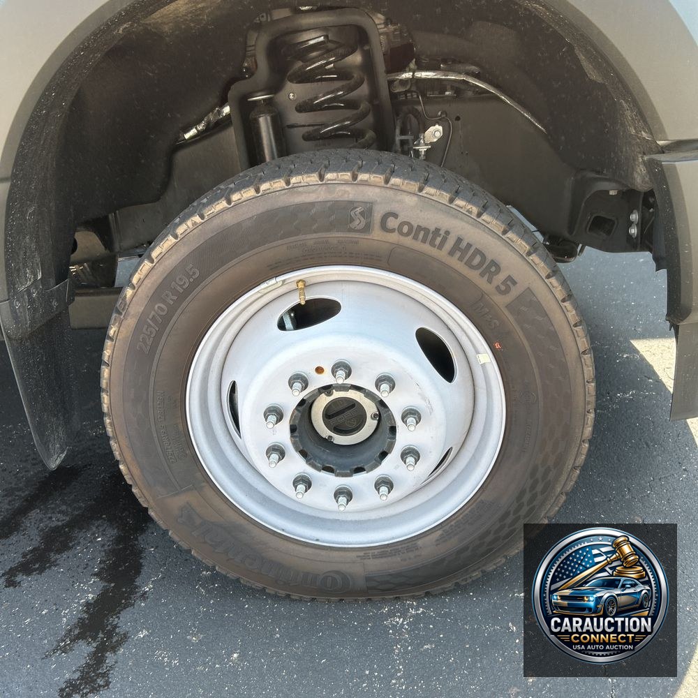 2024 Ford F450SD F450 XL