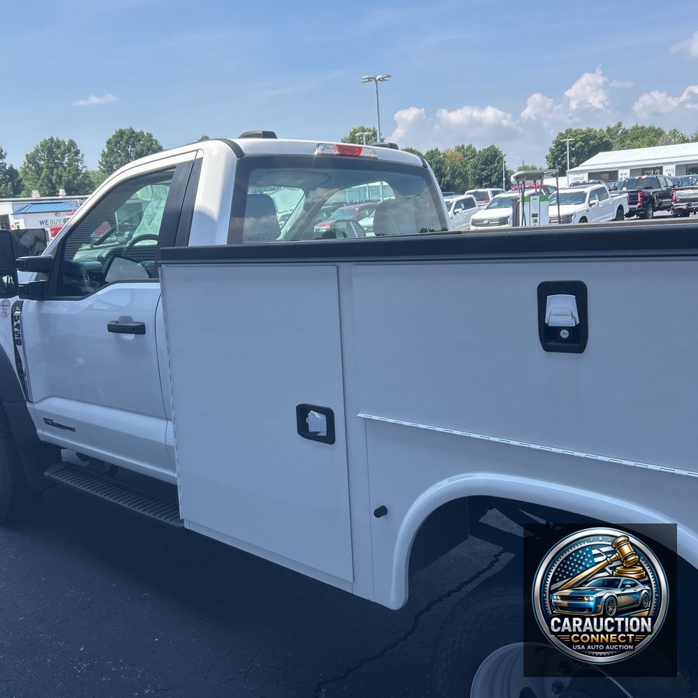 2024 Ford F450SD F450 XL