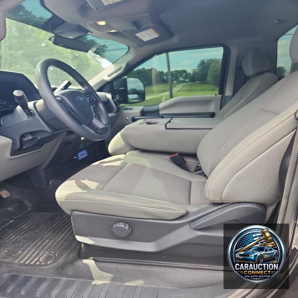 2022 Ford Commercial F550 SD XL