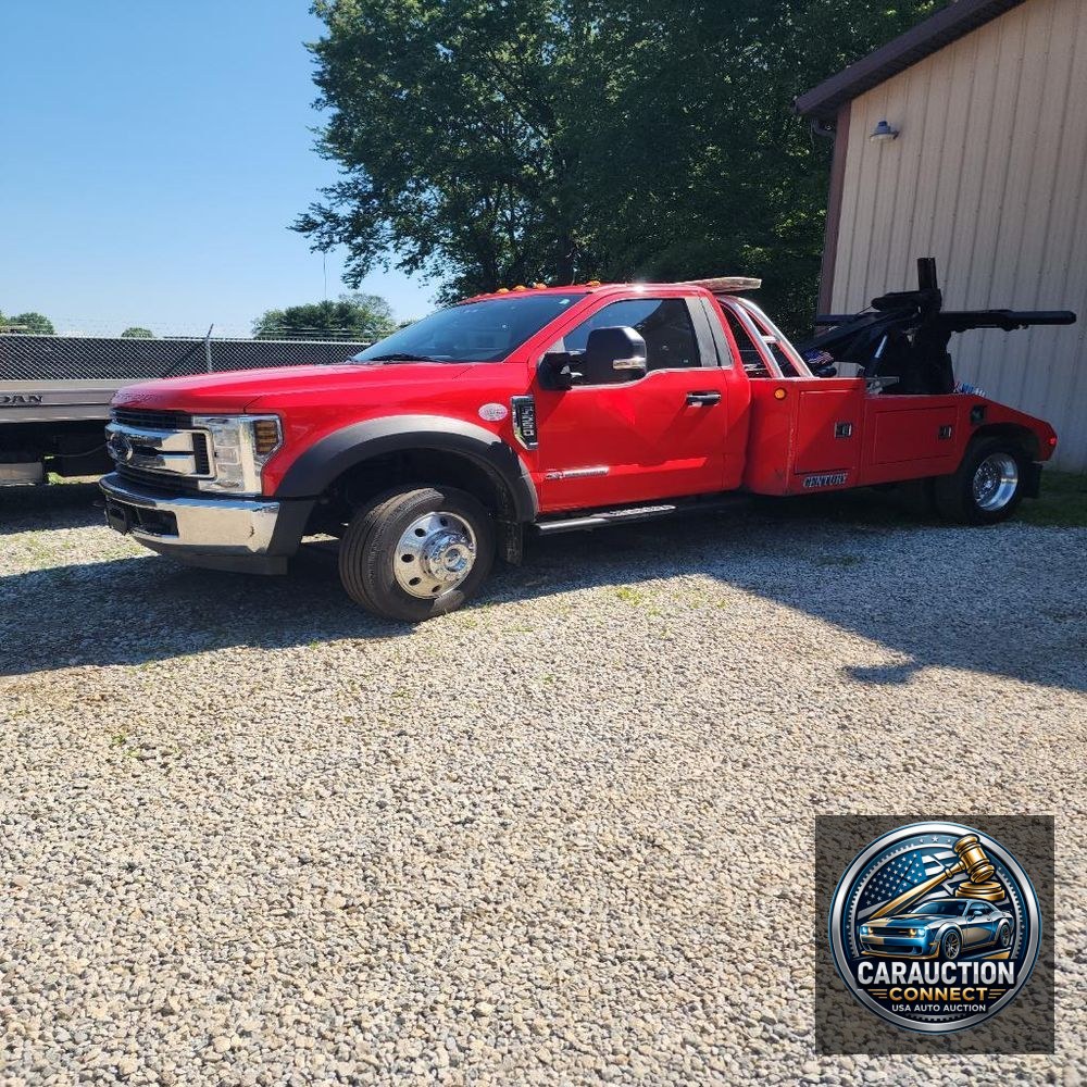 2019 Ford Commercial wrecker
