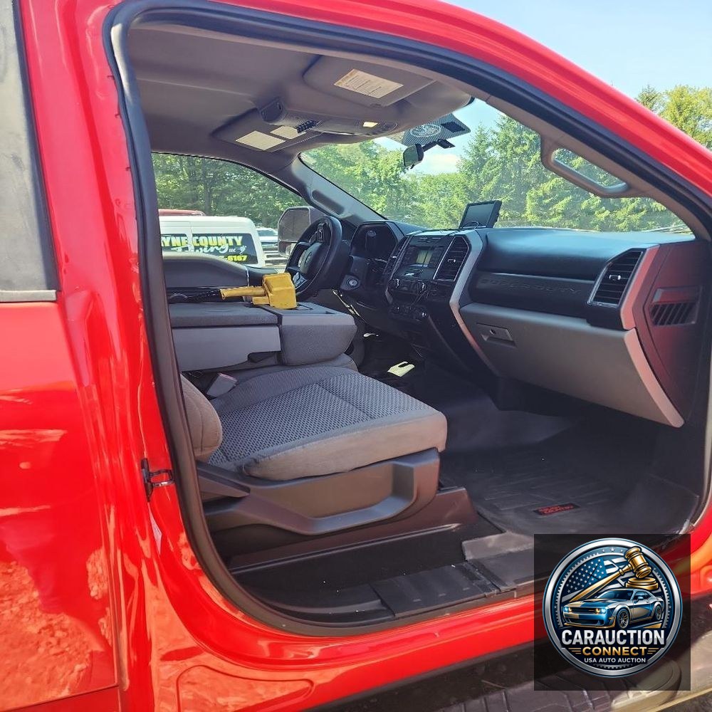 2019 Ford Commercial wrecker