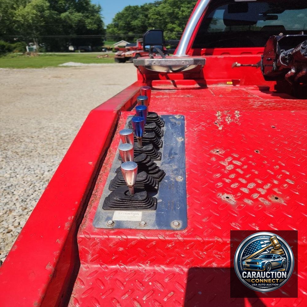 2019 Ford Commercial wrecker