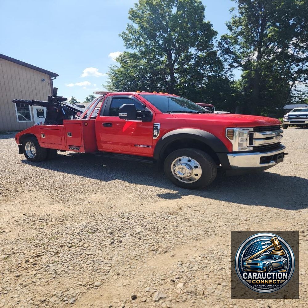 2019 Ford Commercial wrecker