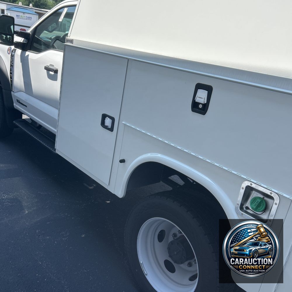 2024 Ford F550 XL