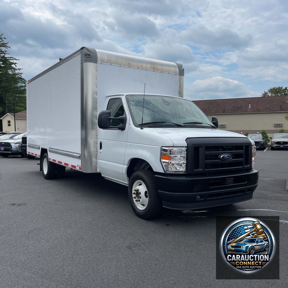 2024 Ford E-Series E-350 SD
