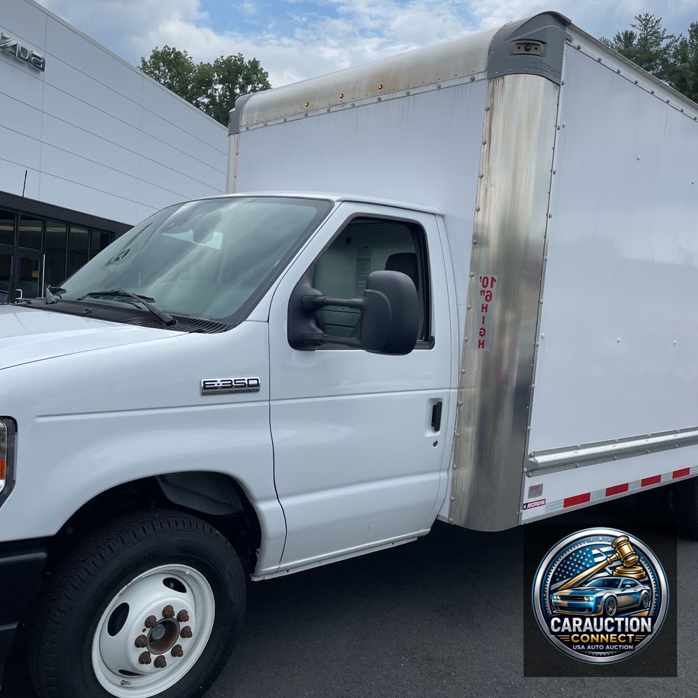 2024 Ford E-Series E-350 SD