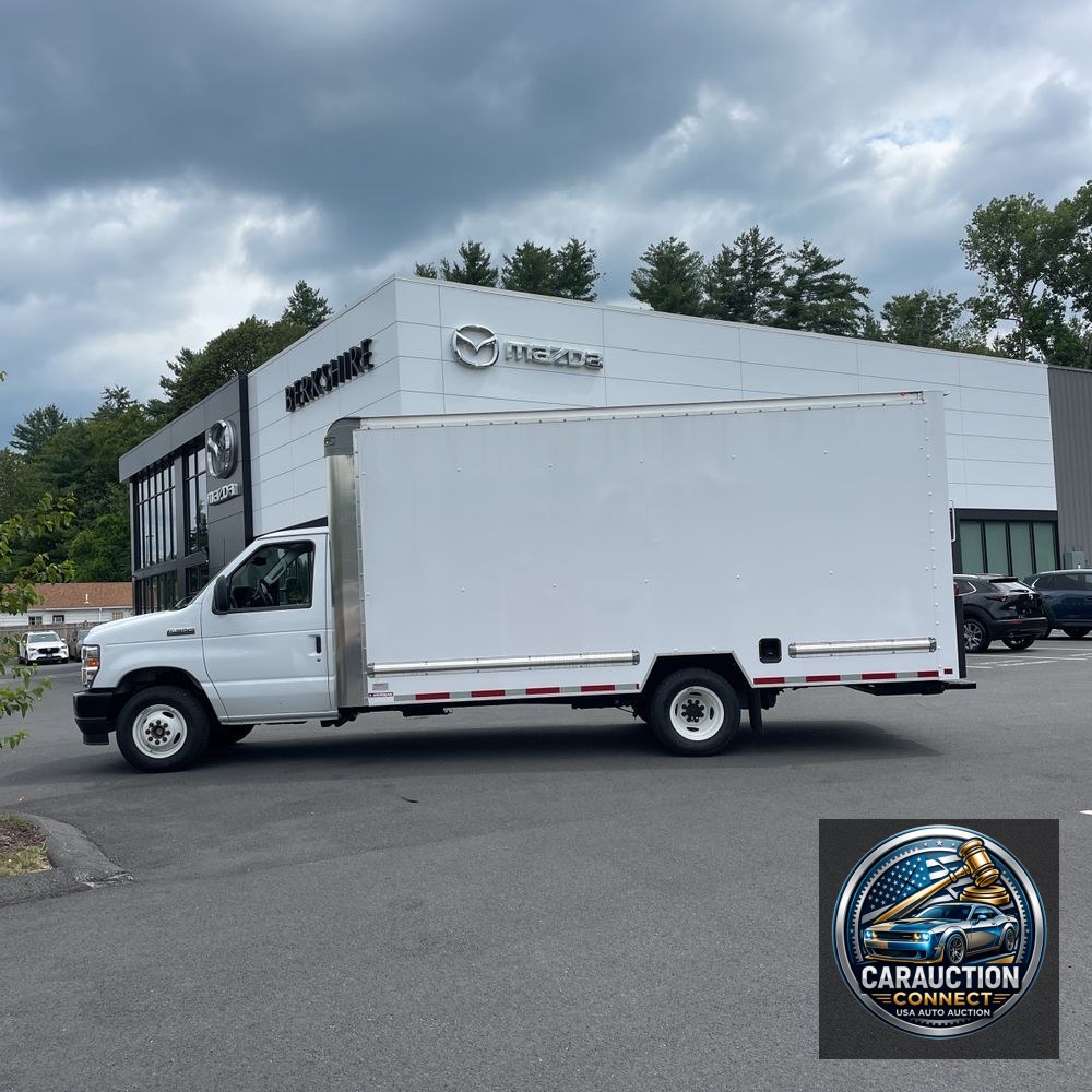 2024 Ford E-Series E-350 SD