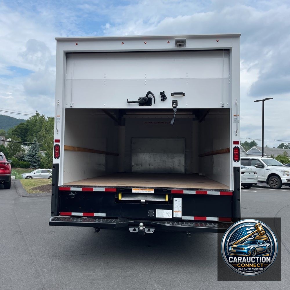 2024 Ford E-Series E-350 SD
