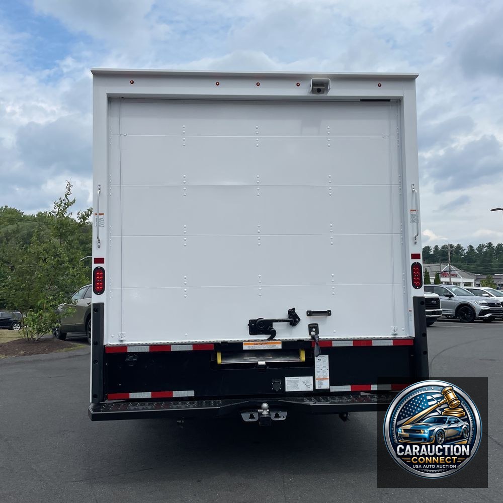 2024 Ford E-Series E-350 SD