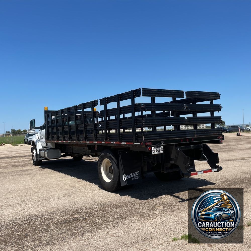 2018 Ford F750 XL