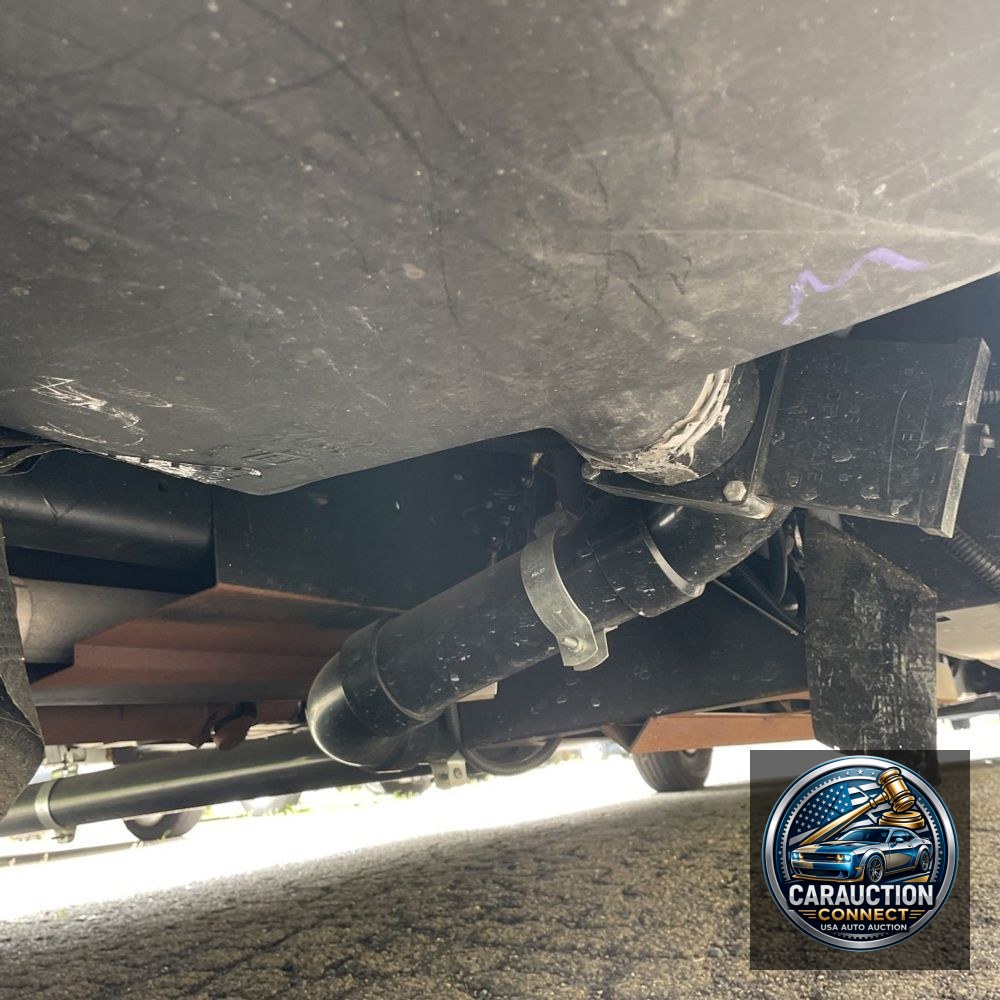 2023 Ford E-Series E-450 SD
