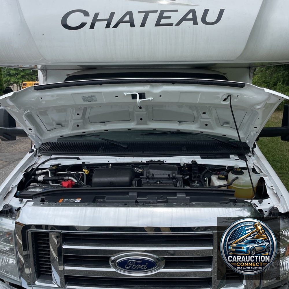 2023 Ford E-Series E-450 SD