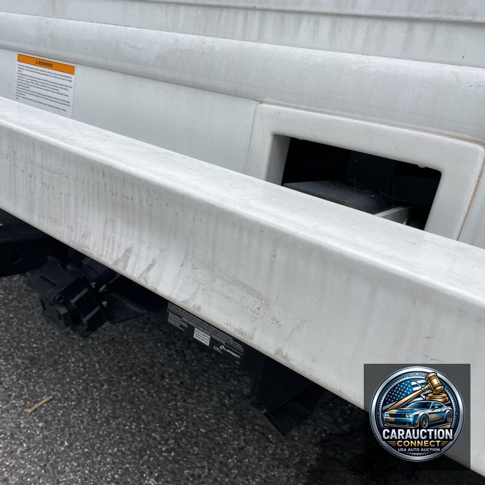 2023 Ford E-Series E-450 SD