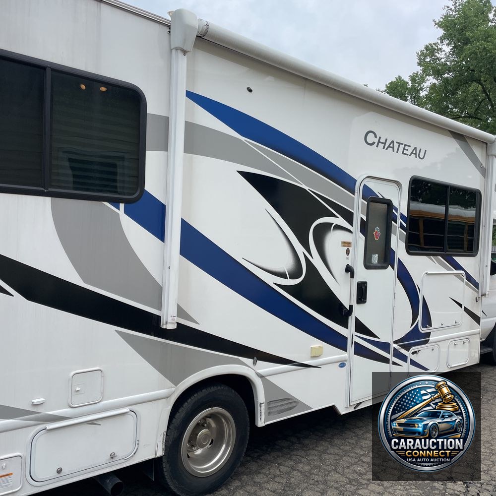 2023 Ford E-Series E-450 SD