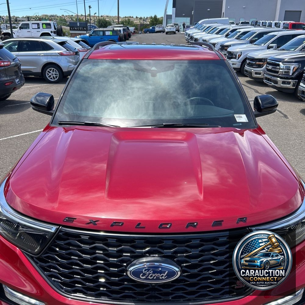 2023 Ford Explorer ST