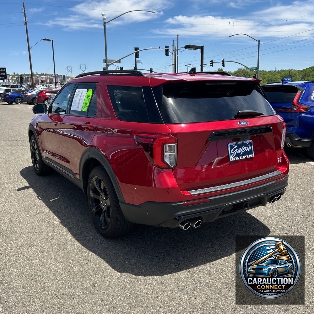 2023 Ford Explorer ST