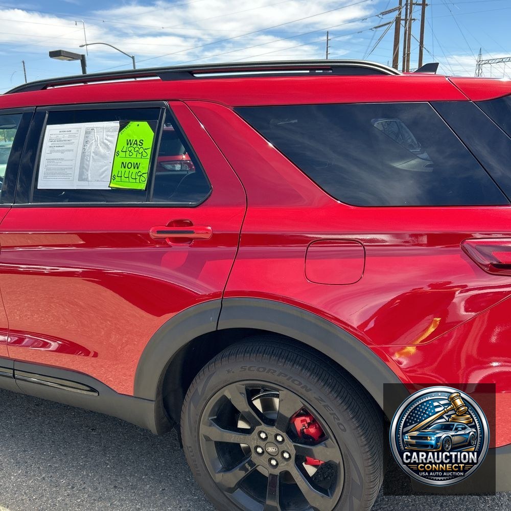 2023 Ford Explorer ST