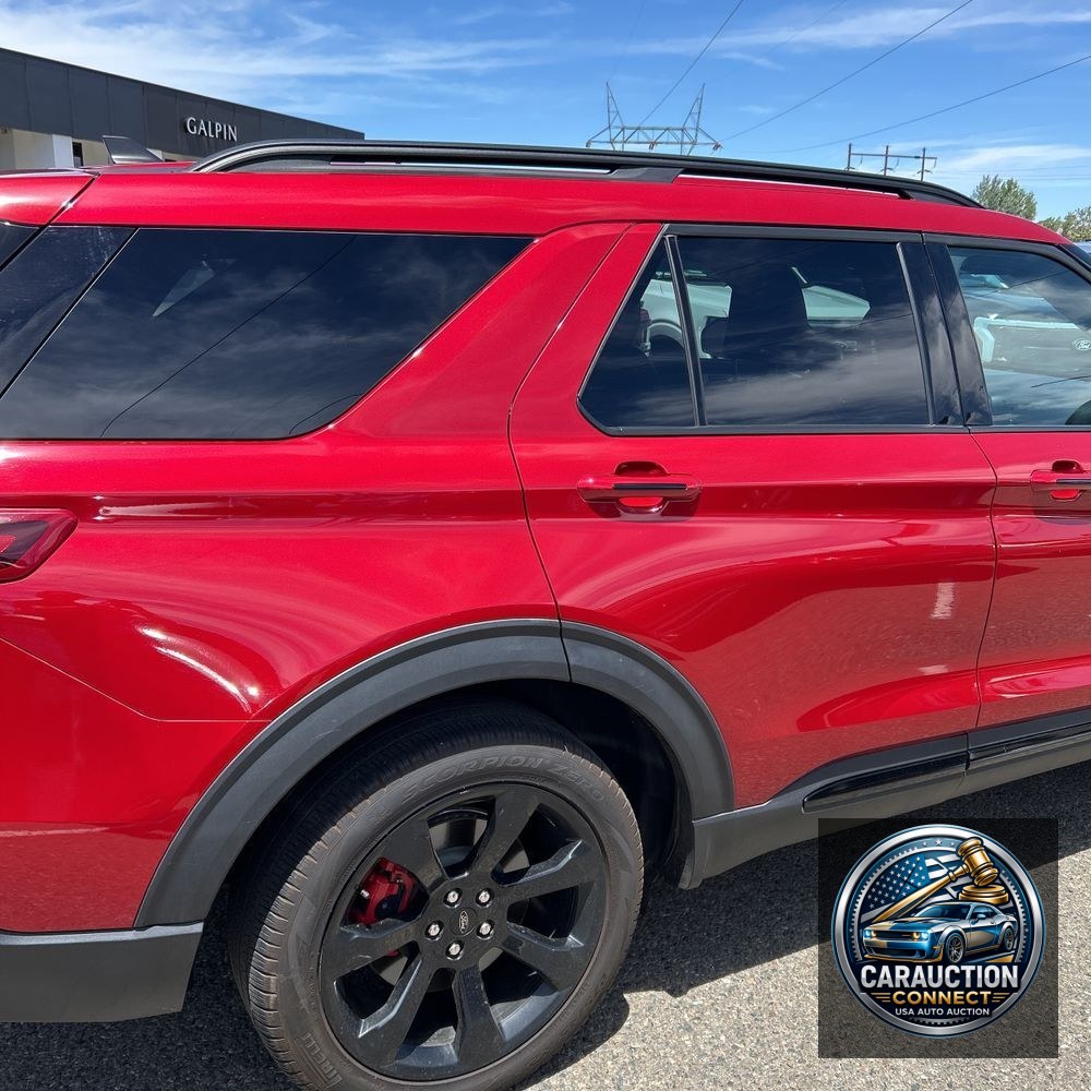 2023 Ford Explorer ST