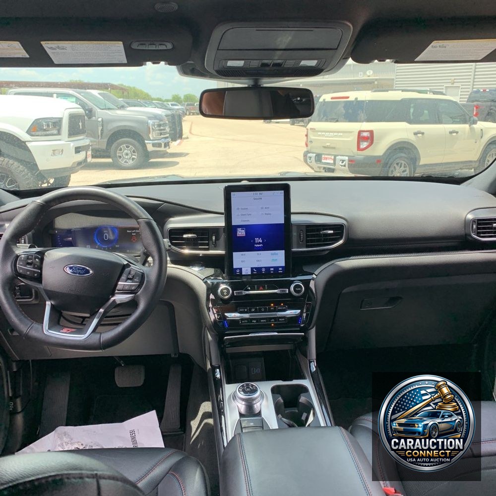 2024 Ford Explorer ST