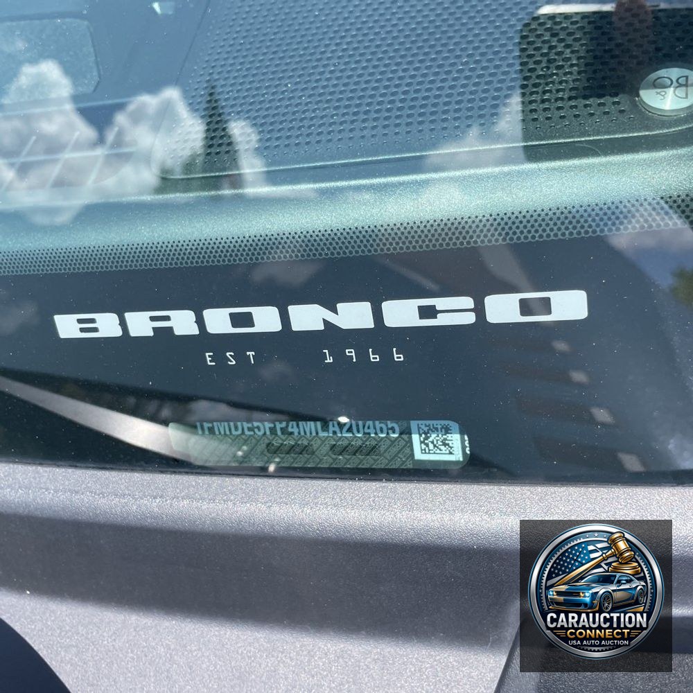 2021 Ford Bronco First Edition Advanced