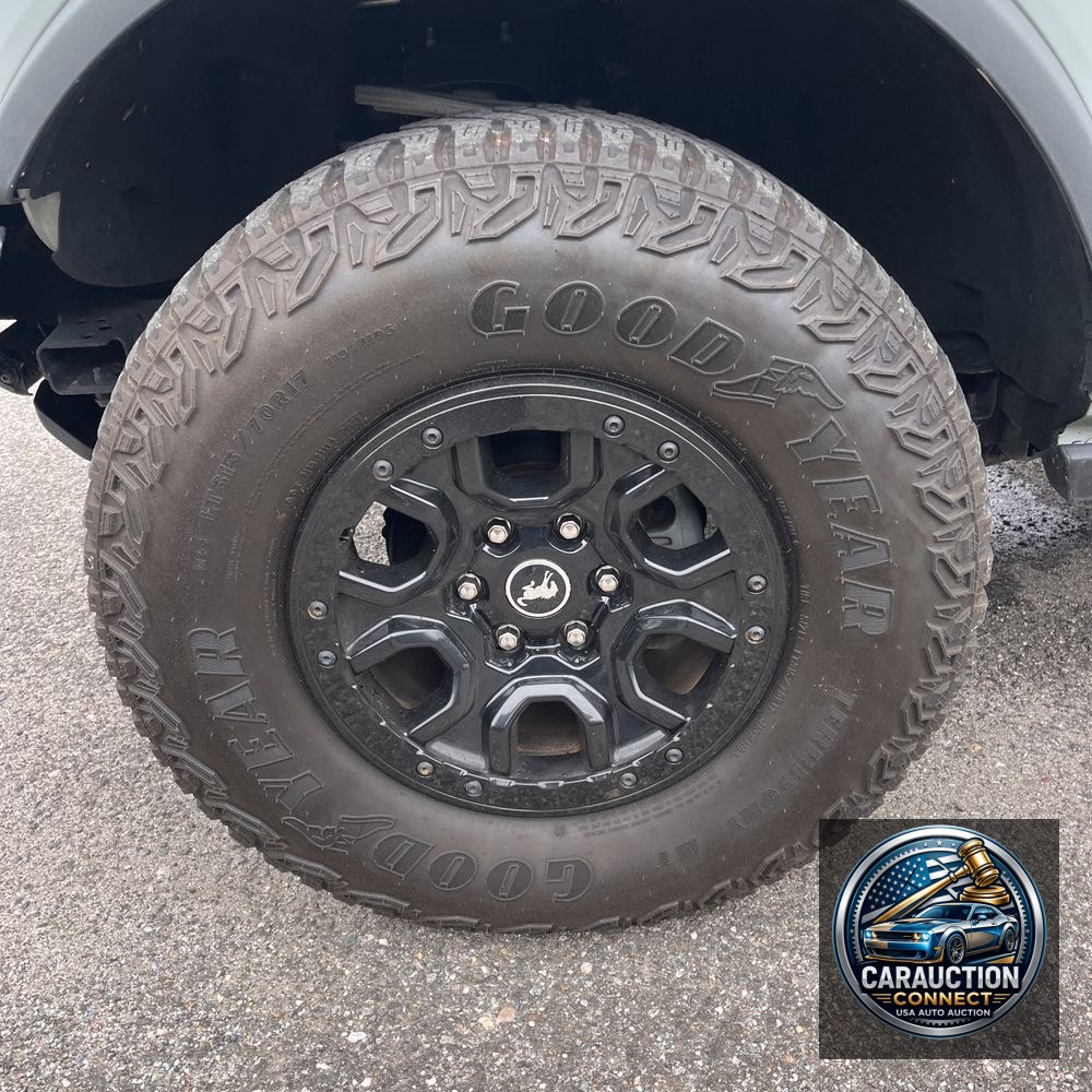 2021 Ford Bronco First Edition Advanced