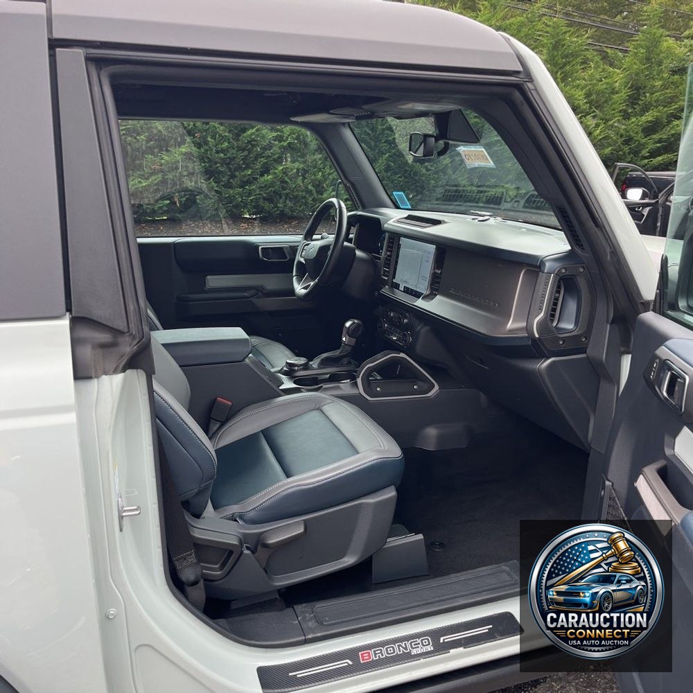 2021 Ford Bronco First Edition Advanced