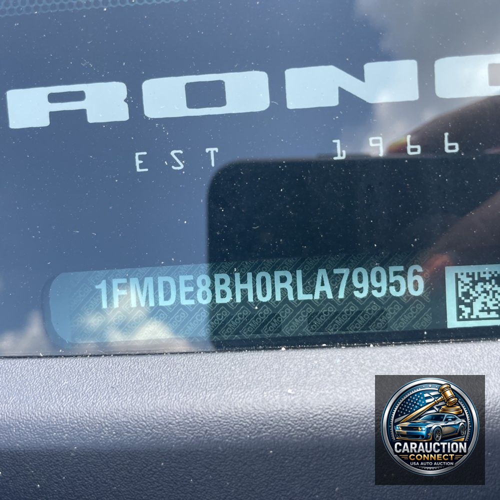 2024 Ford Bronco Outer Banks