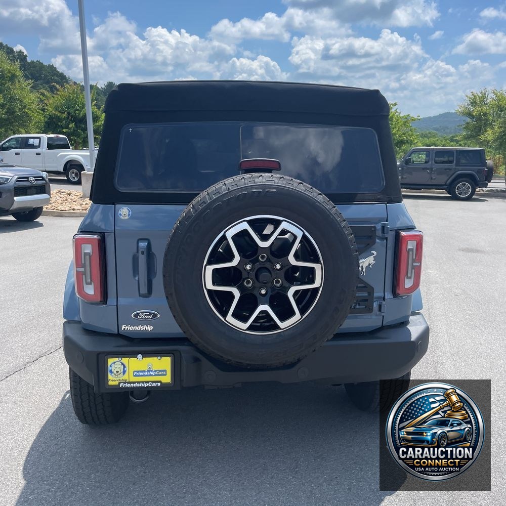 2024 Ford Bronco Outer Banks
