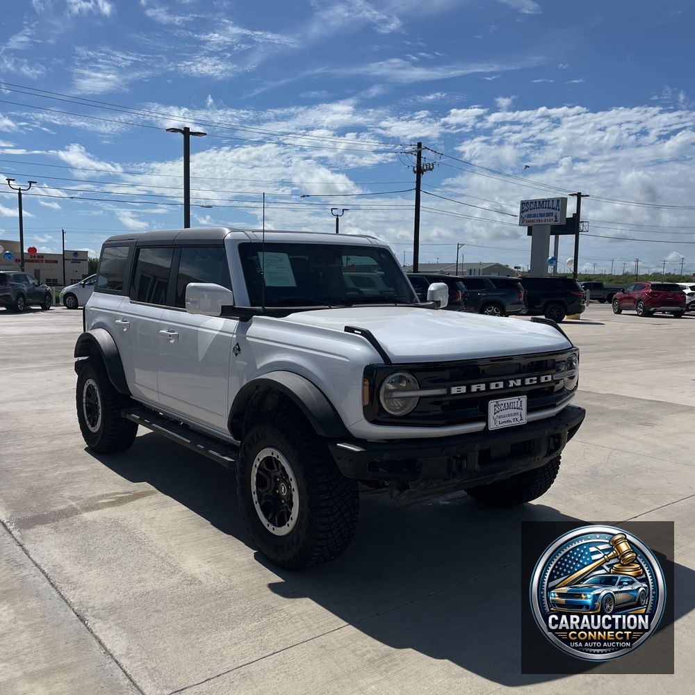 2024 Ford Bronco Outer Banks