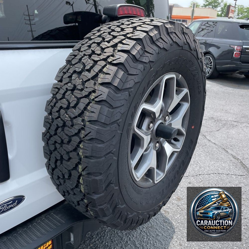2024 Ford Bronco Badlands