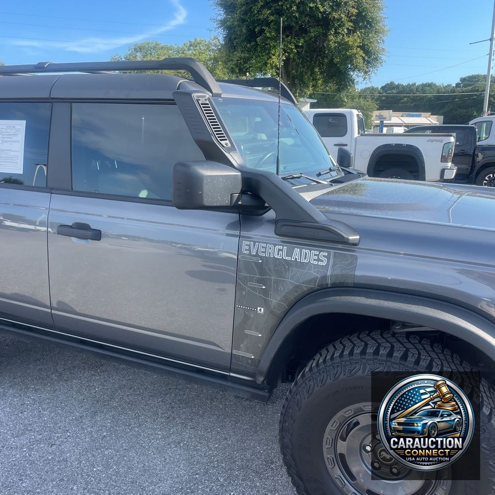 2024 Ford Bronco Everglades