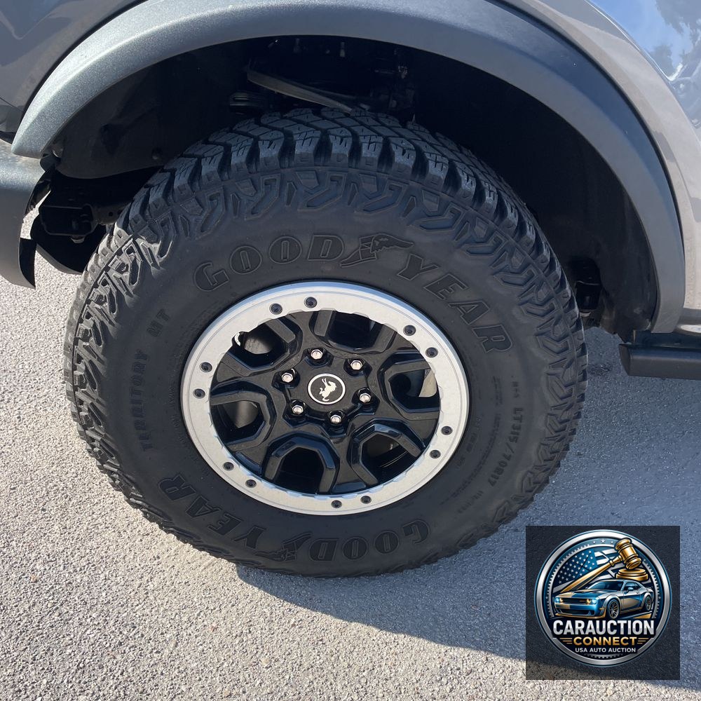 2023 Ford Bronco Badlands Advanced