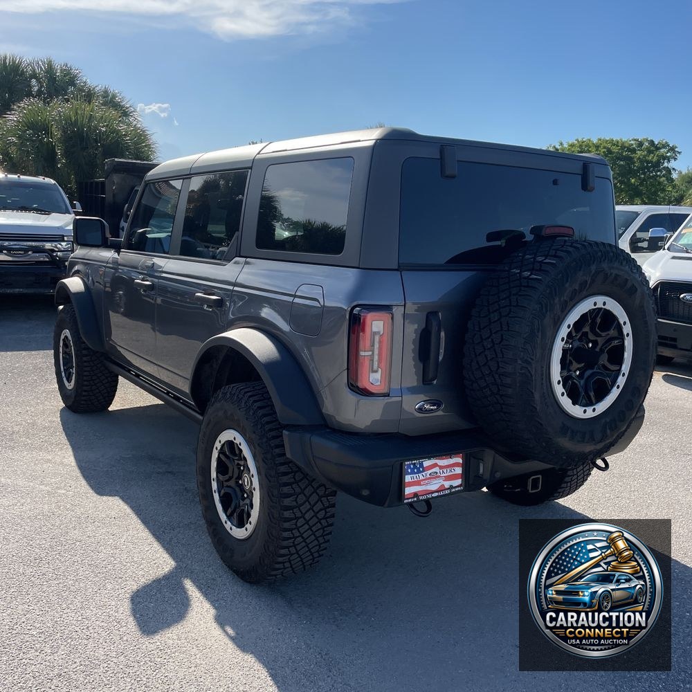 2023 Ford Bronco Badlands Advanced