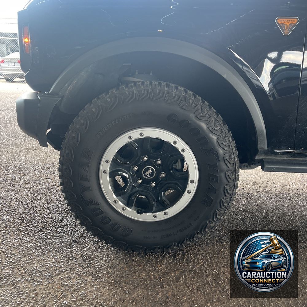 2023 Ford Bronco Badlands Advanced