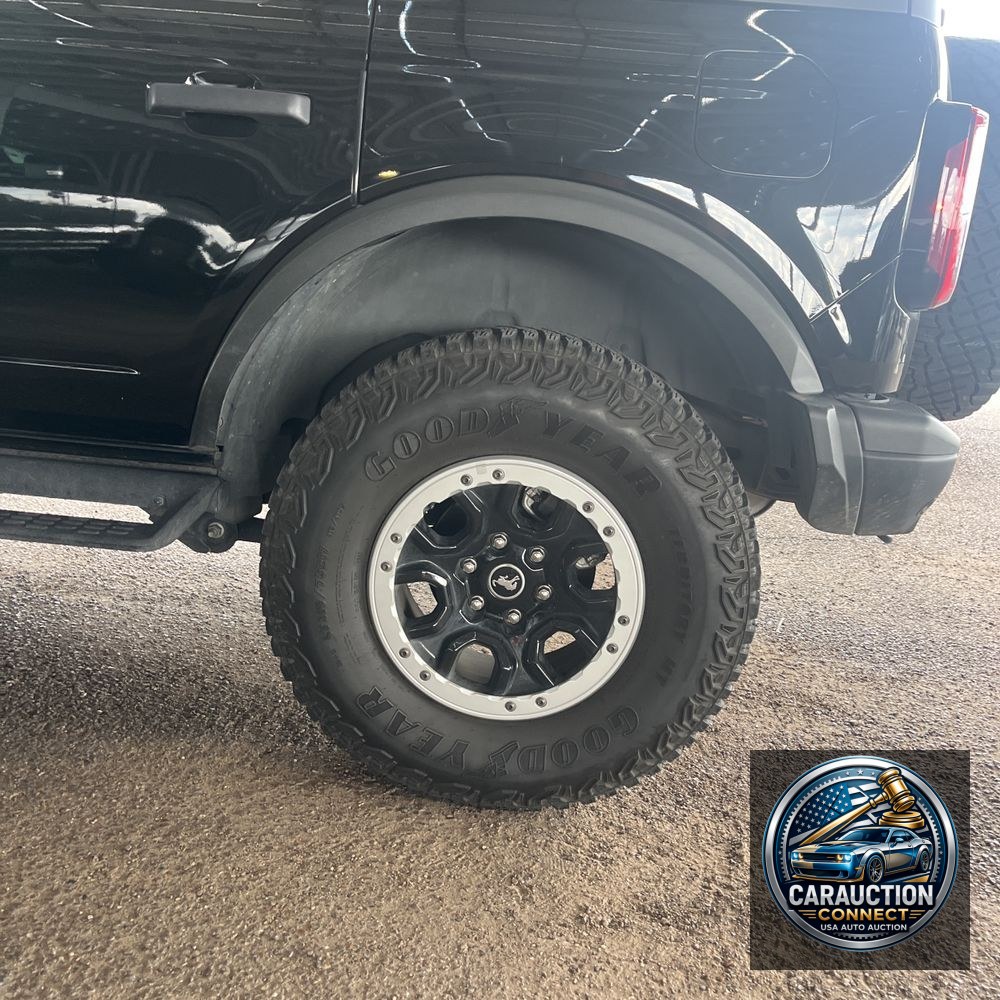 2023 Ford Bronco Badlands Advanced