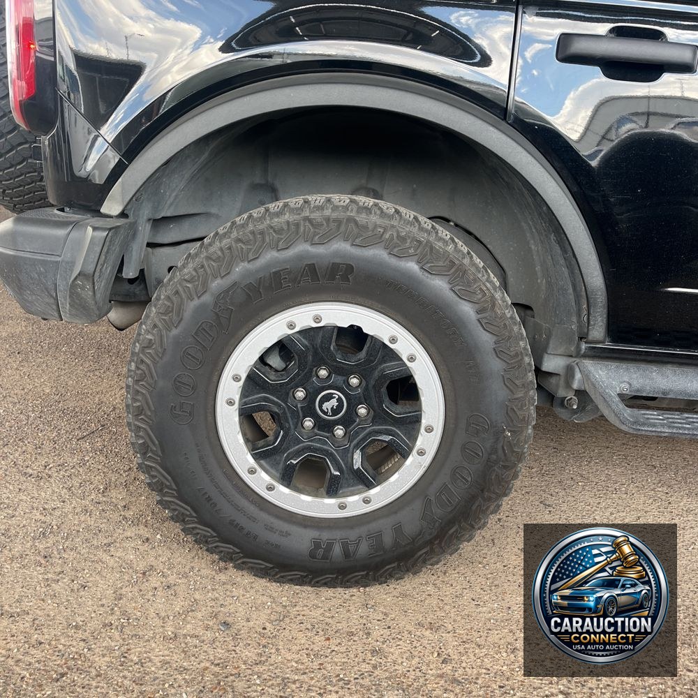 2023 Ford Bronco Badlands Advanced