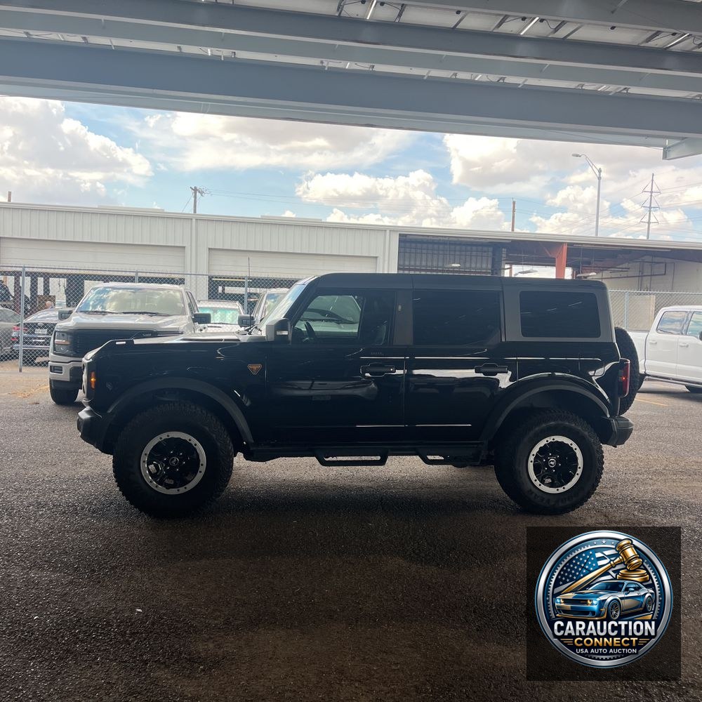 2023 Ford Bronco Badlands Advanced
