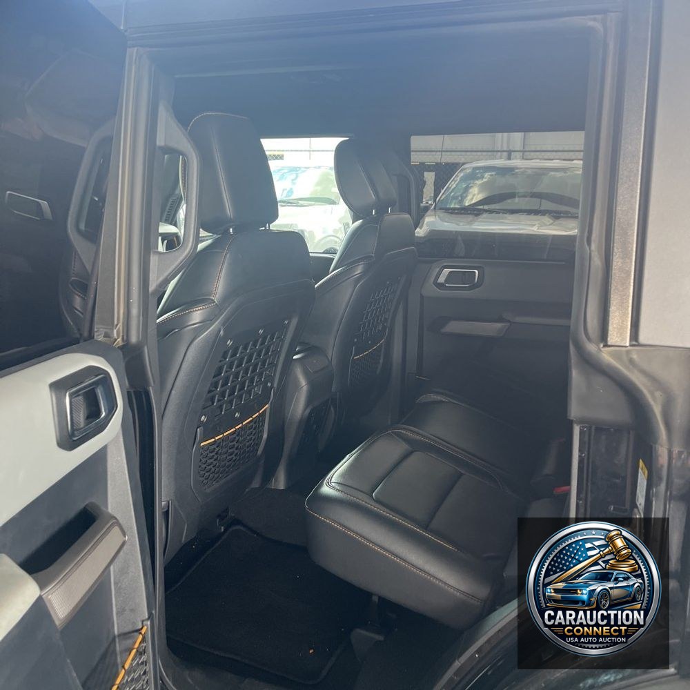 2023 Ford Bronco Badlands Advanced