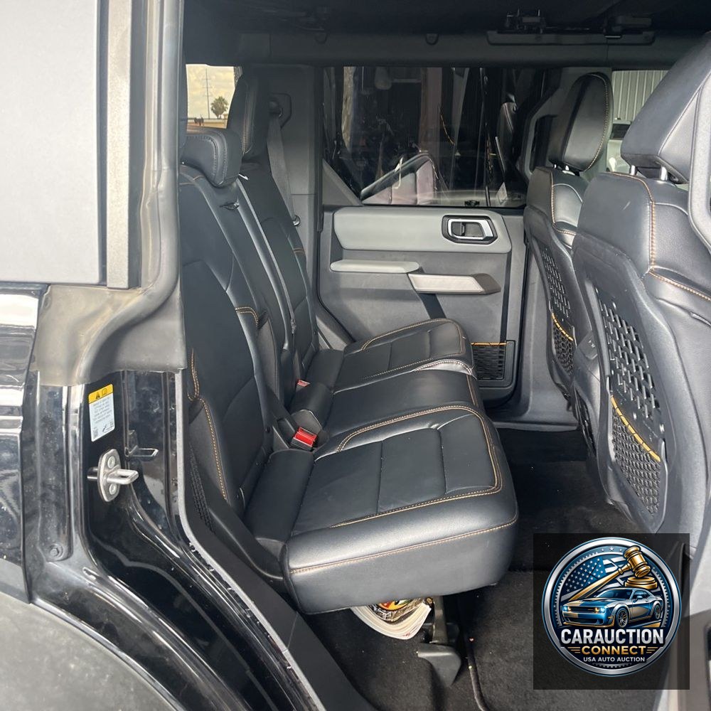 2023 Ford Bronco Badlands Advanced