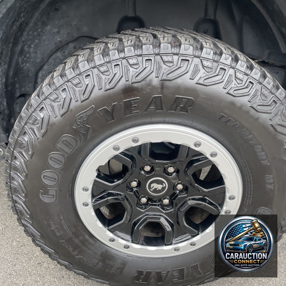2023 Ford Bronco Badlands Advanced