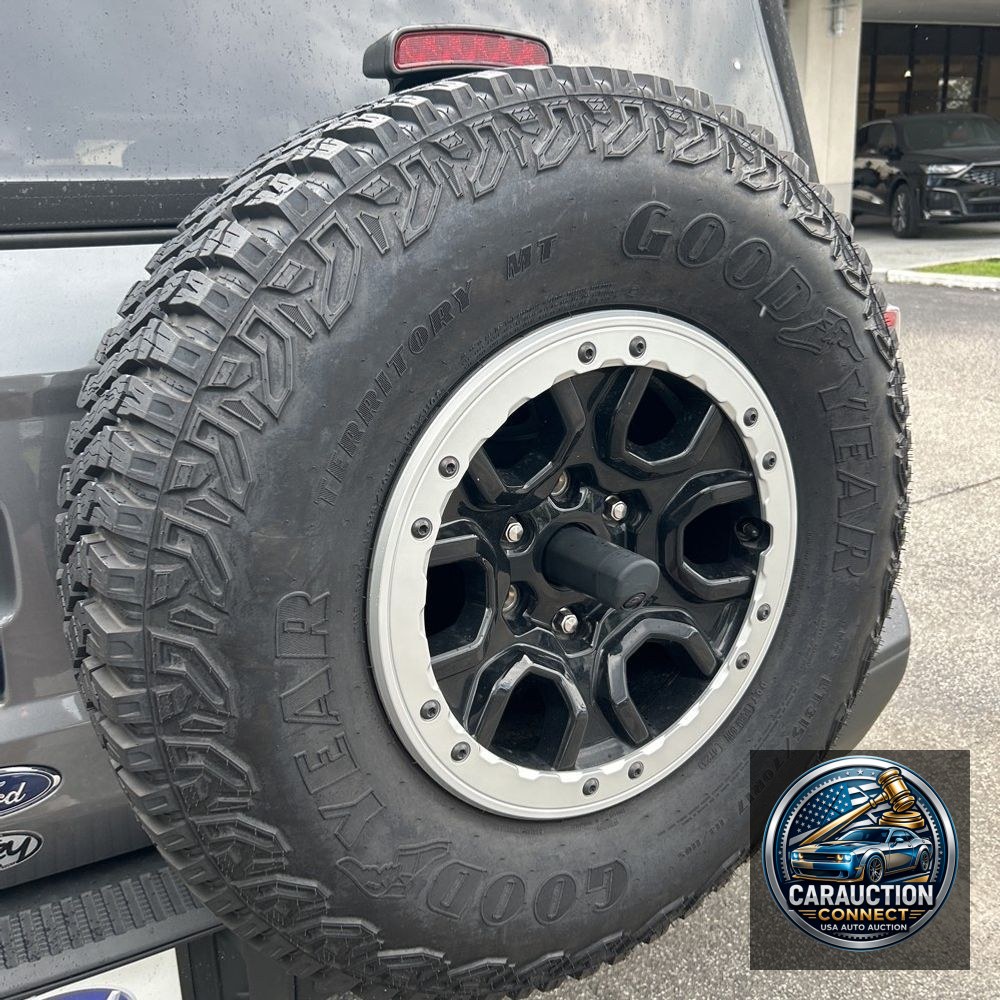 2023 Ford Bronco Badlands Advanced