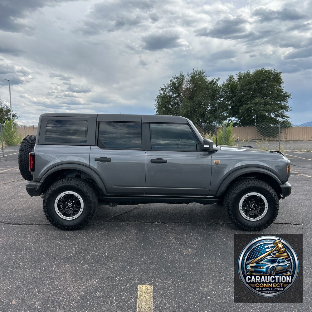 2023 Ford Bronco Badlands Advanced