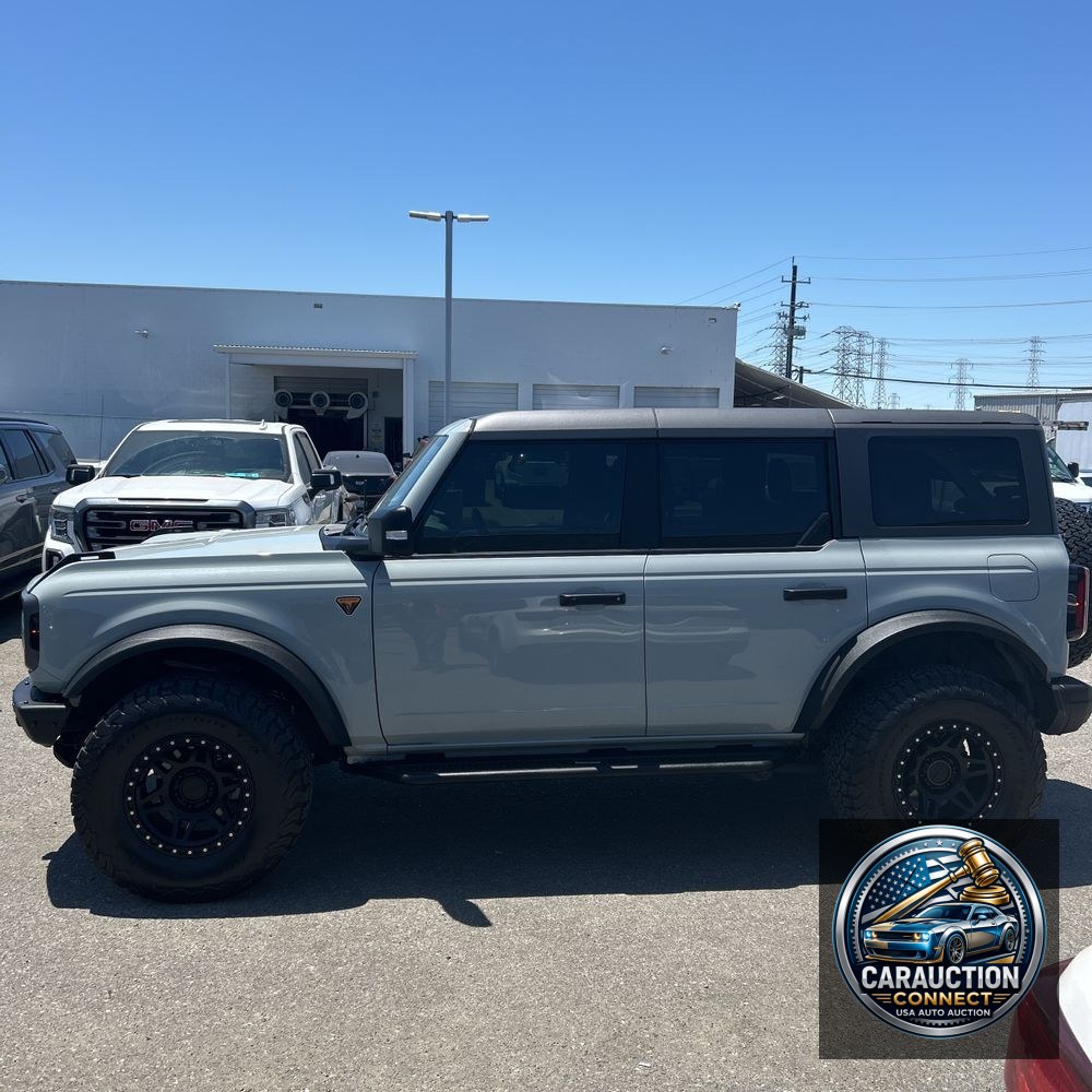 2022 Ford Bronco Badlands Advanced