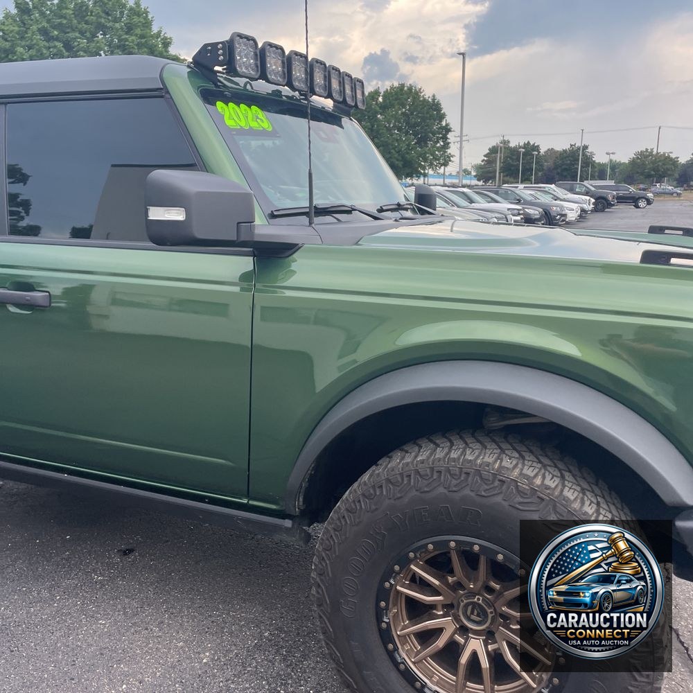 2023 Ford Bronco Badlands Advanced