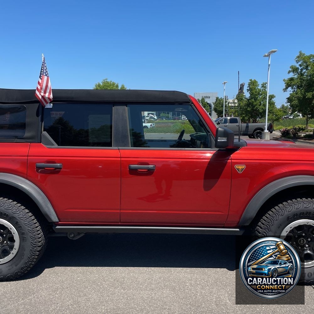 2023 Ford Bronco Badlands Advanced