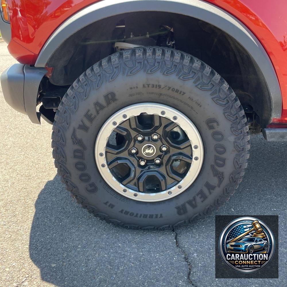 2023 Ford Bronco Badlands Advanced