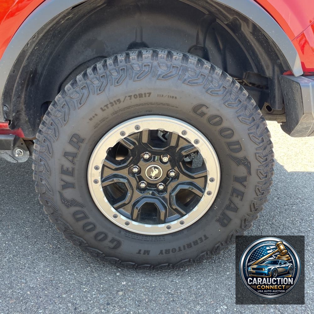 2023 Ford Bronco Badlands Advanced